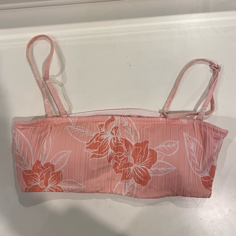 Roxy Detachable Strap Bikini Top size M NWOT pink/floral